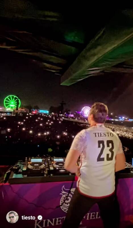 Dj Tiesto con la camiseta de mexico TIESTO/23