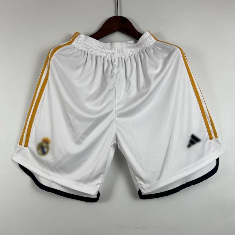 pantalón corto real madrid 2024