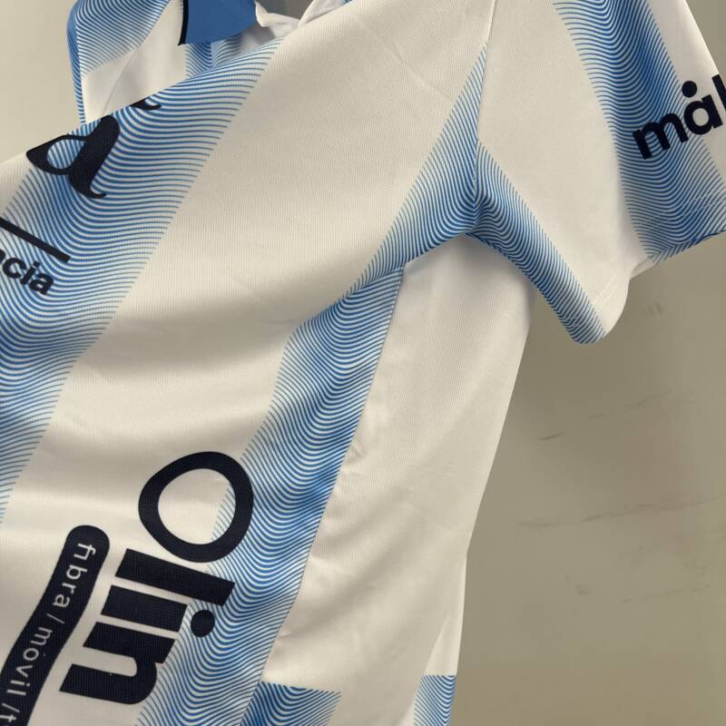 camiseta málaga 2024 lateral