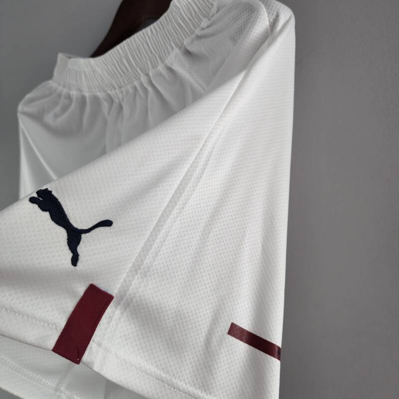 pantalon corto manchester city lateral