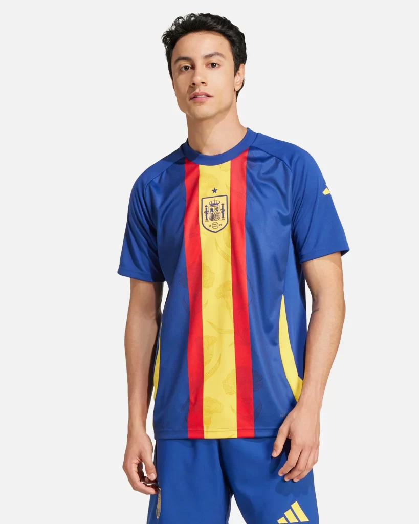 Camiseta-de-entrenamiento-Espana-Eurocopa-2024-portada_2