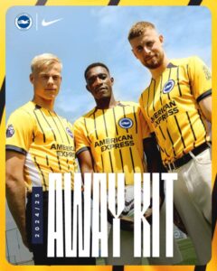 Conjunto niño Brighton segunda equipacion 2024-2025 post