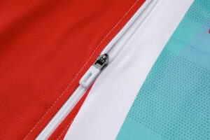 chandal-arsenal-multicolor-2024-2025-sierre