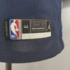 Camiseta Mavericks Lone Ranger Theme Limited Edition Dončić 77 etiqueta