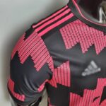 Primera equipación Player Version México 2020/21 diseño lateral