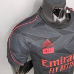 Camiseta Vapor Match Arsenal diseño lateral