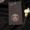 Chaqueta con capucha París Saint-Germain etiqueta