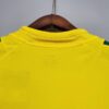 Camiseta local Retro Brasil 2002 diseño dorsa cuello