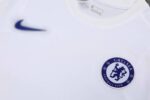 Conjunto de entrenamiento Chelsea 2020/21 diseño frotnal de logos