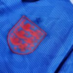 Camiseta Segunda equipación Stadium Inglaterra 2020/21 logo