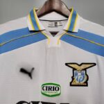 Camiseta alternativa Retro Lazio 2000/01 diseño frontal