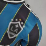 Segunda equipación Player Version Los Angeles Galaxy 2020/21 diseño del logo
