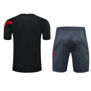 Conjunto de entrenamiento Liverpool 2020/21 diseño dorsal