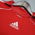 camiseta liverpool 2006 2007 logo