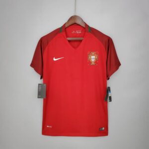 Camiseta local Retro Portugal 2018