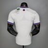 Primera equipación Player Version Real Madrid 2021/22 diseño dorsal