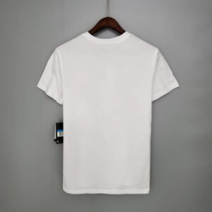 Camiseta “Forever Mamba” diseño dorsal