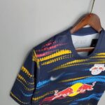 Segunda equipación Stadium Leipzig 2021/22 diseño lateral