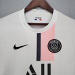 camiseta psg blanca y rosa pecho cuello