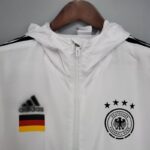 Cortavientos Alemania 2021/22 diseño frontal