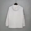 Cortavientos Real Madrid 2021/22 diseño dorsal