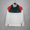 Cortavientos Liverpool 2021/22 diseño dorsal