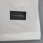 camiseta psg blanca y rosa engineered