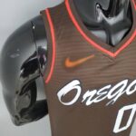 Camiseta Portland Trail Blazers City Edition Brown diseño lateral