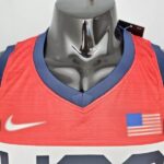 Camiseta Team USA White Red Olympic Games Tokio 2020 diseño frontal cuello