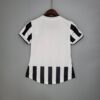 Alternative view of Primera equipación Stadium Juventus Femenino 2021/22