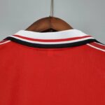 camiseta manchester united 1998-99 cuello