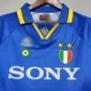 Camiseta alternativa Retro Juventus 1995/96 diseño frontal