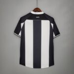 Primera equipación Newcastle 202122