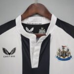 Primera equipación Newcastle 202122