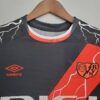 Segunda equipación Rayo Vallecano 202122