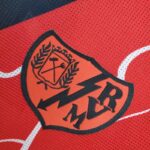 Segunda equipación Rayo Vallecano 202122