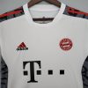 Camiseta calentamiento Bayern de Múnich 2021/22