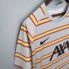 Camiseta calentamiento Liverpool 2021/22
