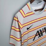 Camiseta calentamiento Liverpool 2021/22