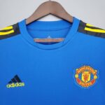 Camiseta calentamiento Manchester United 2021/22