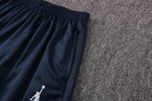 Chandal con Capucha París Saint-Germain 2021/22 (2 colores)