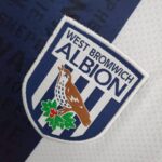 Primera equipación West Bromwich Albion 202122