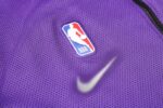 chandal con capucha de los lakers logo