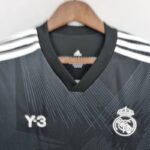 cuello de la camiseta 120 aniversario real madrid