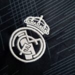 insignia de la camiseta 120 aniversario real madrid