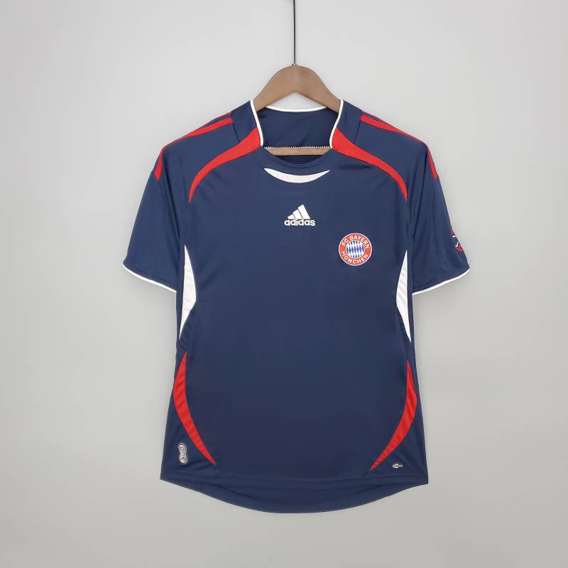 Camiseta calentamiento “Teamgeist” Bayern de Múnich adelante Camiseta calentamiento “Teamgeist” Bayern de Múnich adelante