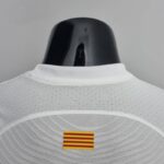 camiseta barcelona spotify cuello