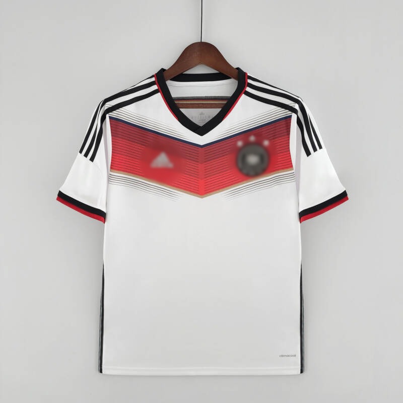 Camiseta Alemania retro Mundial 2014 versión fan frontal Camiseta Alemania retro Mundial 2014 versión fan frontal
