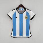 Camiseta Argentina Mundial Qatar 2022 Versión femenina frontal
