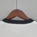 Camiseta Juventus Primera Equipación 2022-2023 Versión fan cuello posterior